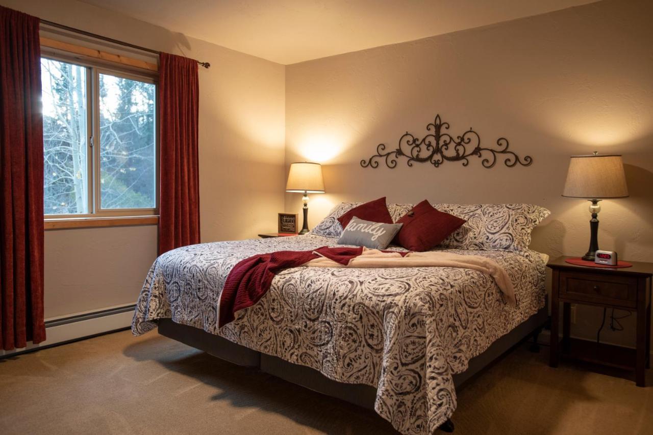 Bed and Breakfast Bear Creek Winery And Lodging Гомер Екстер'єр фото